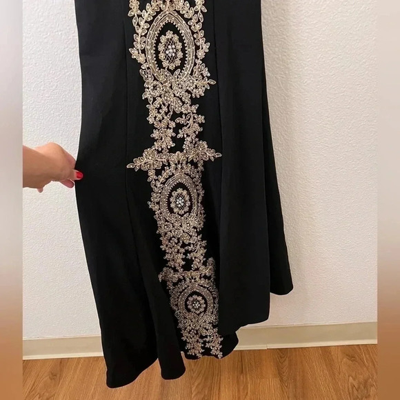 NWT Dancing Queen Beaded Formal Full Length Gown - Picture 9 of 13